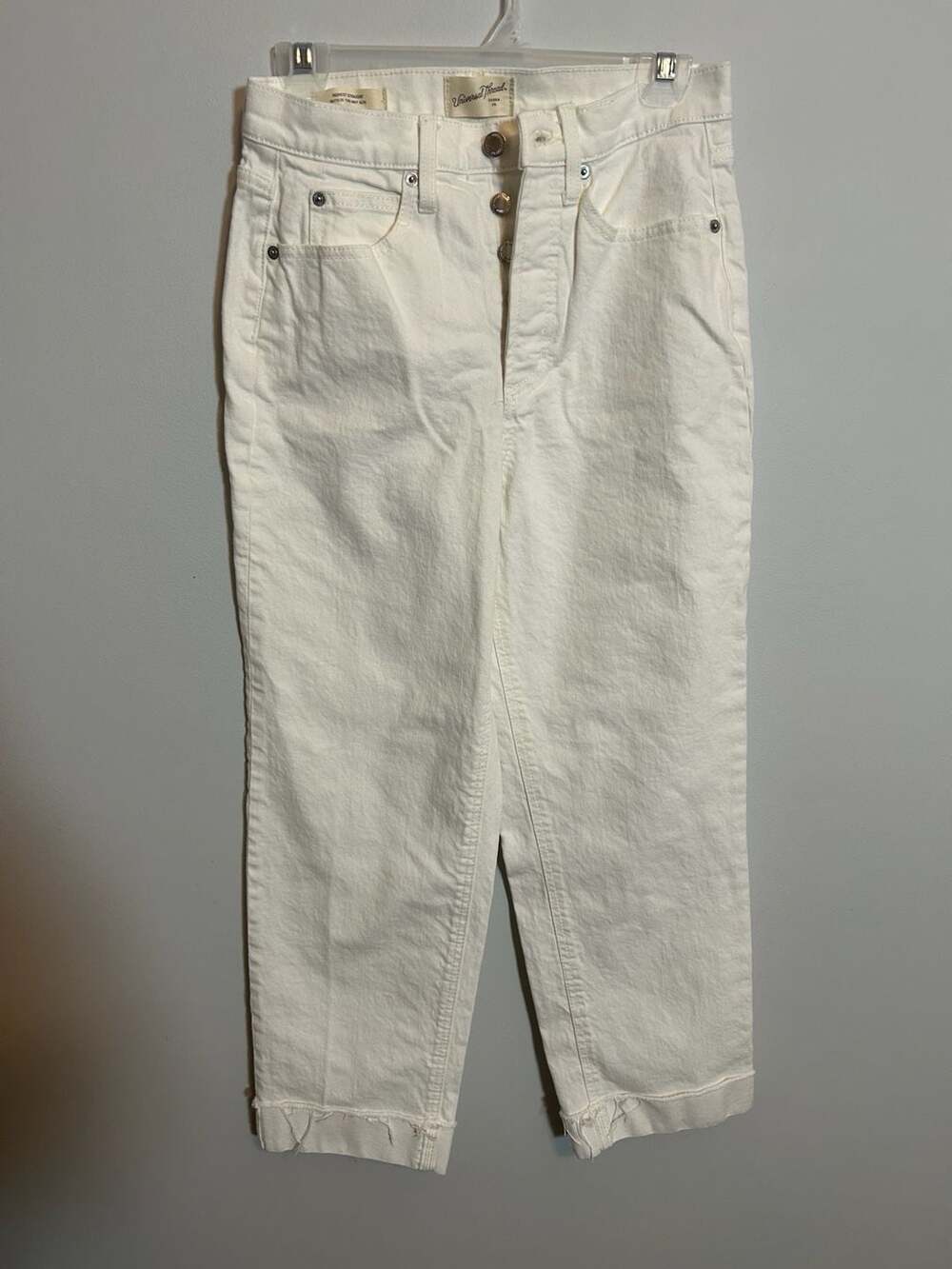 Universal Thread Highest Straight White Button-Fly Cropped Raw Hem Jeans